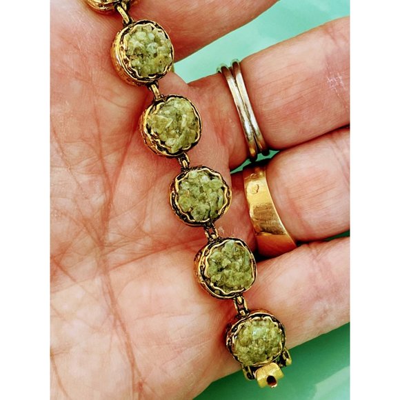 Vintage Green pebble stone Link bracelet Gold tone - Picture 4 of 10